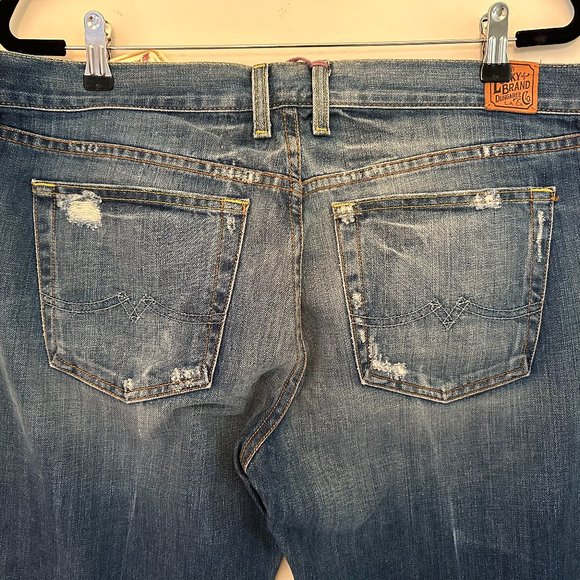 NEVER WORN Vintage Lucky Brand, Sweet n Low Women's Size 14 Distressed Jeans - Picture 4 of 5